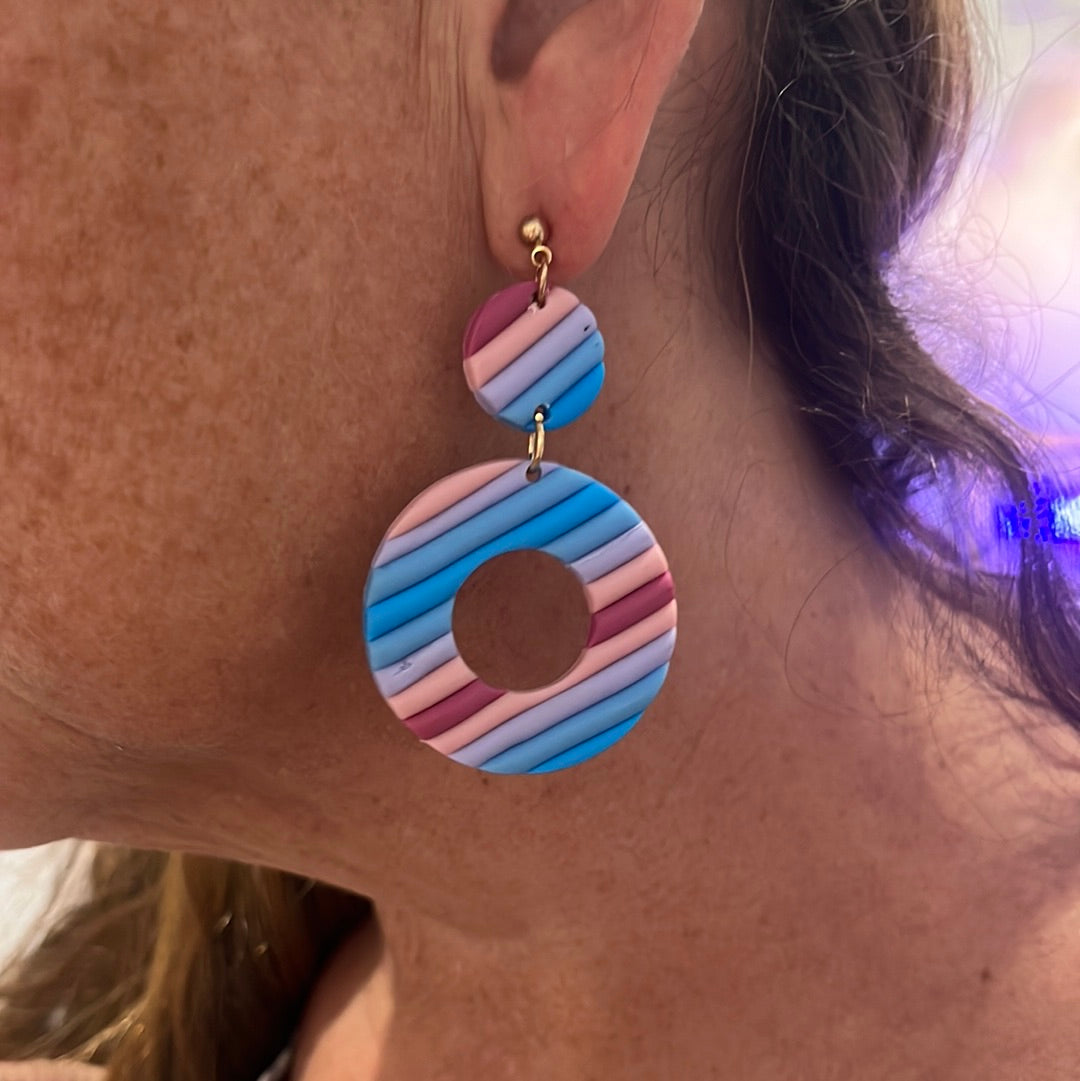 Colorful circle earrings. Blue/Pink
