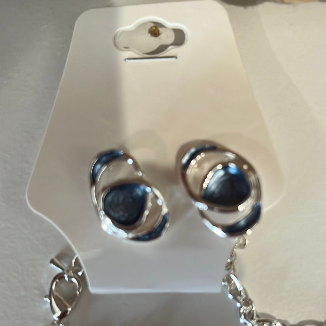 Blue and silver earrings, post.
