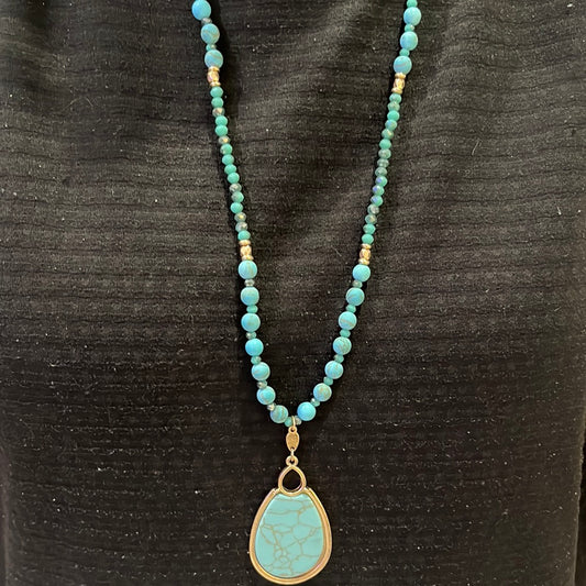 16" Turquoise and Gold Necklace with Pendant